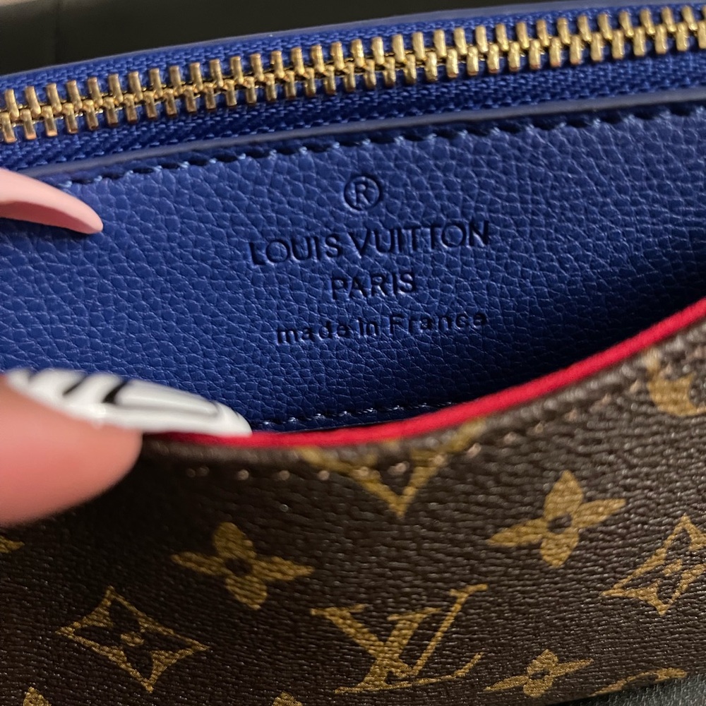 Monogram Canvas Multi-Color Crossbody Pochette fashion bag💙 - Picture 12 of 13